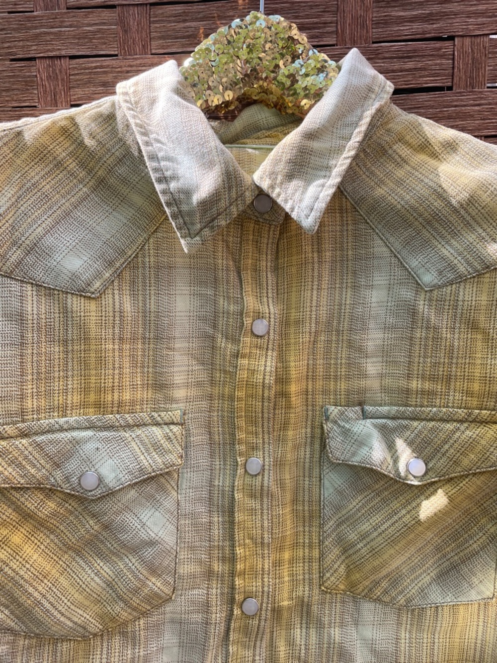 Sleeveless Plaid Button-Front Shirt - Yellow - Picture 3 of 8